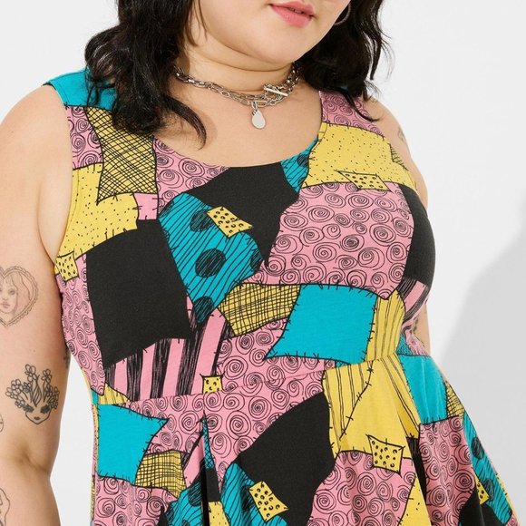 ❤️NWT VINTAGE TORRID NIGHTMARE BEFORE CHRISTMAS JACK & SALLY REVERSIBLE DRESS - Picture 9 of 13